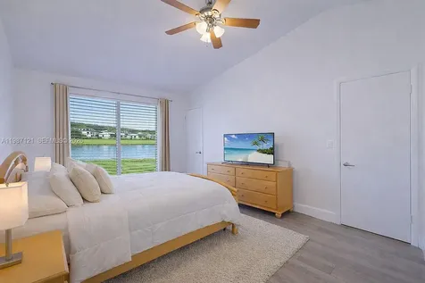 20704 SW 103rd Place Cutler Bay FL 33189