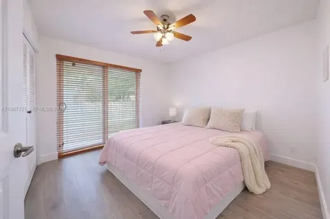 20704 SW 103rd Place Cutler Bay FL 33189