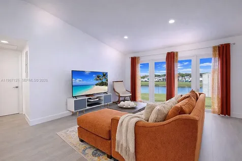 20704 SW 103rd Place Cutler Bay FL 33189