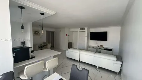 16909 N Bay Road Sunny Isles Beach FL 33160