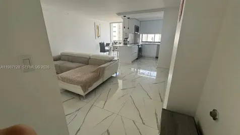 16909 N Bay Road Sunny Isles Beach FL 33160