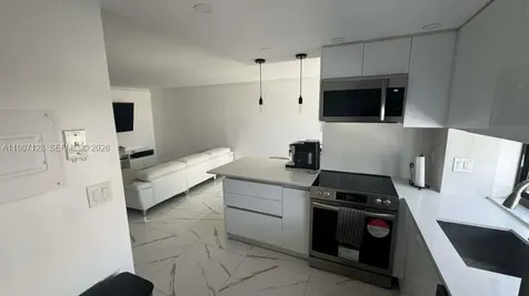 16909 N Bay Road Sunny Isles Beach FL 33160