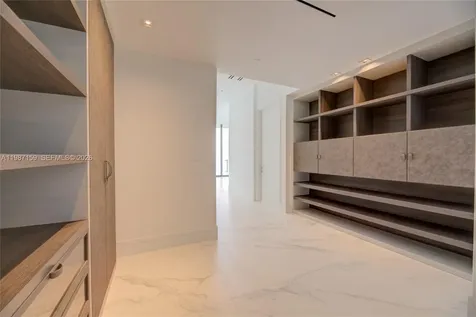 17141 Collins Avenue Sunny Isles Beach FL 33160