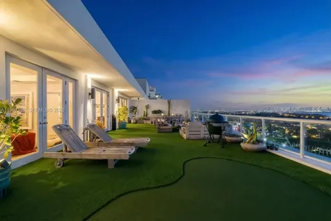 5600 Collins Avenue Miami Beach FL 33140