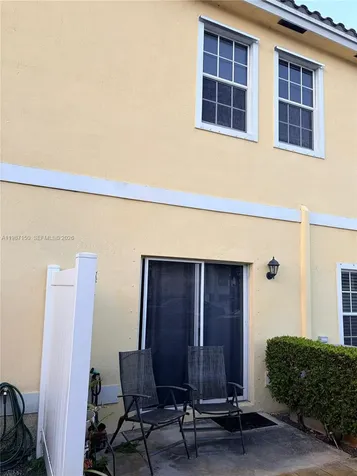 4002 NW 11th Drive Plantation FL 33313