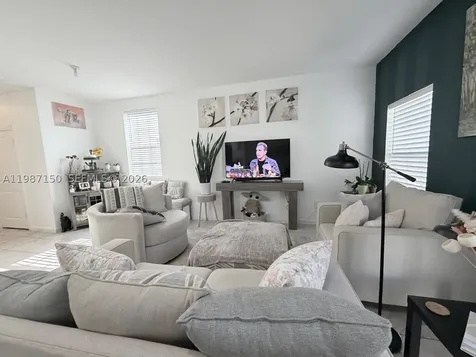 4002 NW 11th Drive Plantation FL 33313