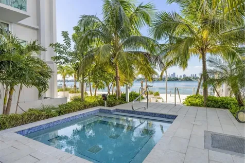 1000 West Avenue Miami Beach FL 33139