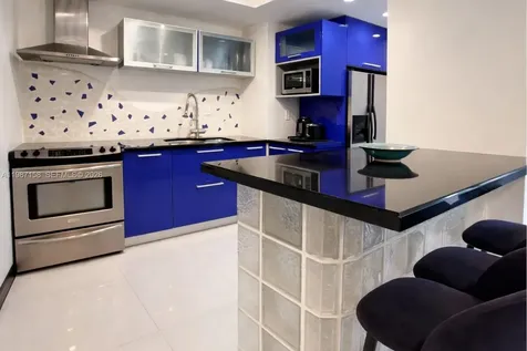 1000 West Avenue Miami Beach FL 33139