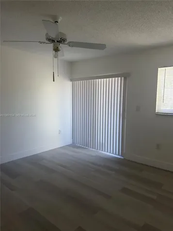 11163 NW 7th Street Miami FL 33172