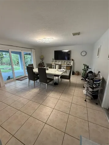 18164 SW 149th Place Miami FL 33187
