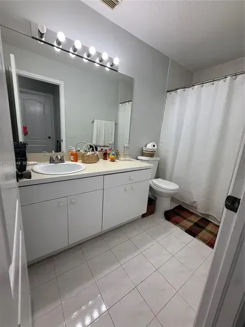 18164 SW 149th Place Miami FL 33187