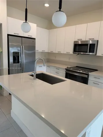 8167 NW 41st Street Doral FL 33166