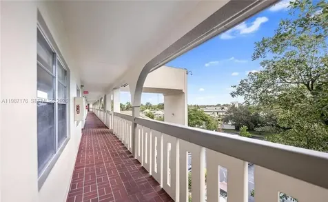 1501 Cayman Way Coconut Creek FL 33066