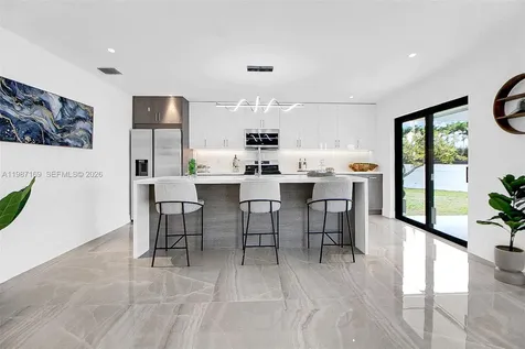 13615 SW 72nd Terrace Miami FL 33183