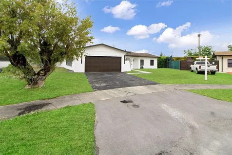 13615 SW 72nd Terrace Miami FL 33183