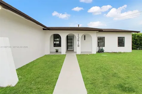 13615 SW 72nd Terrace Miami FL 33183
