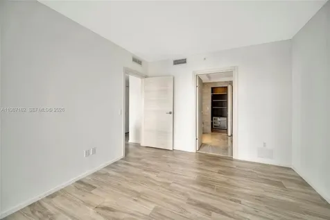 801 S Miami Avenue Miami FL 33130