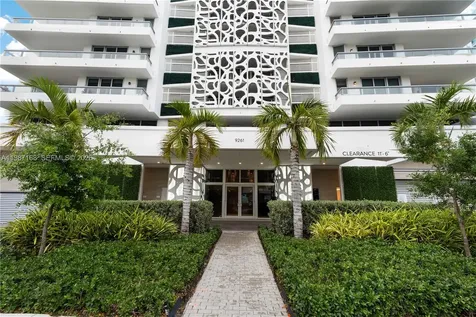 9261 E Bay Harbor Drive Bay Harbor Islands FL 33154
