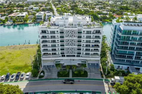 9261 E Bay Harbor Drive Bay Harbor Islands FL 33154