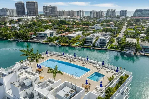 9261 E Bay Harbor Drive Bay Harbor Islands FL 33154