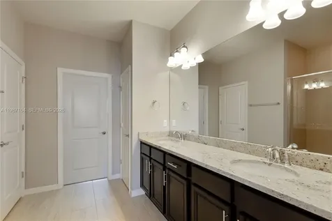 1101 Banyan Drive Hollywood FL 33021