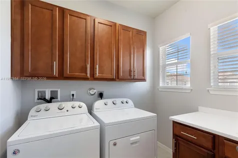 1101 Banyan Drive Hollywood FL 33021
