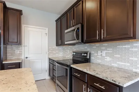 1101 Banyan Drive Hollywood FL 33021