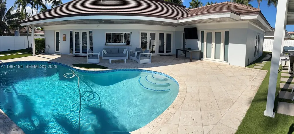 5510 Bayview Drive Fort Lauderdale FL 33308