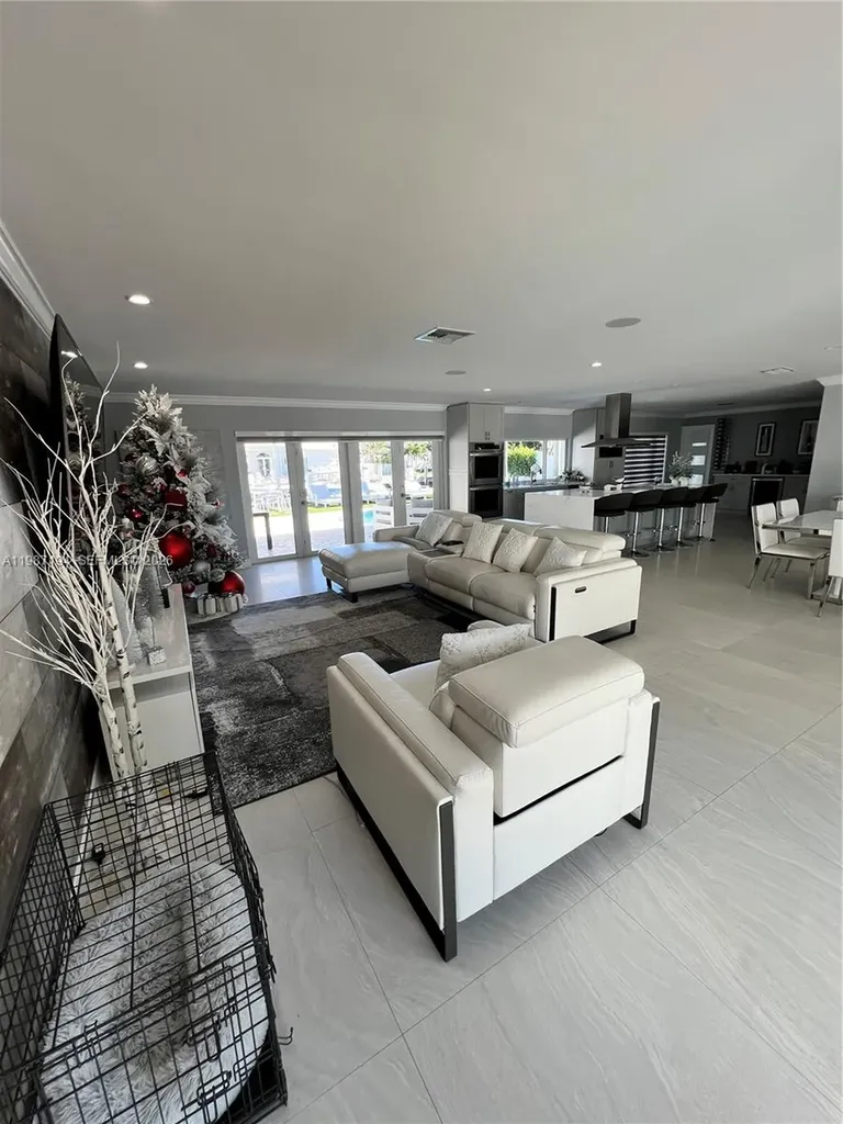 5510 Bayview Drive Fort Lauderdale FL 33308