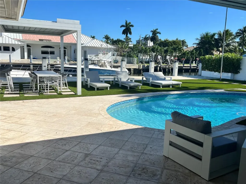 5510 Bayview Drive Fort Lauderdale FL 33308