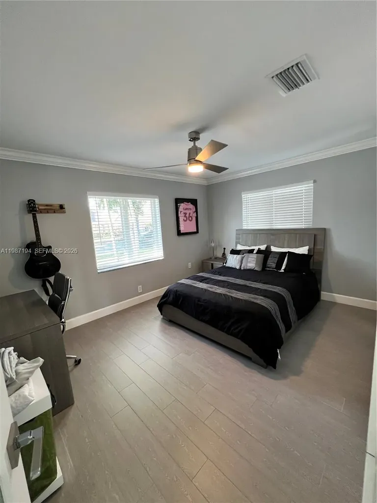 5510 Bayview Drive Fort Lauderdale FL 33308