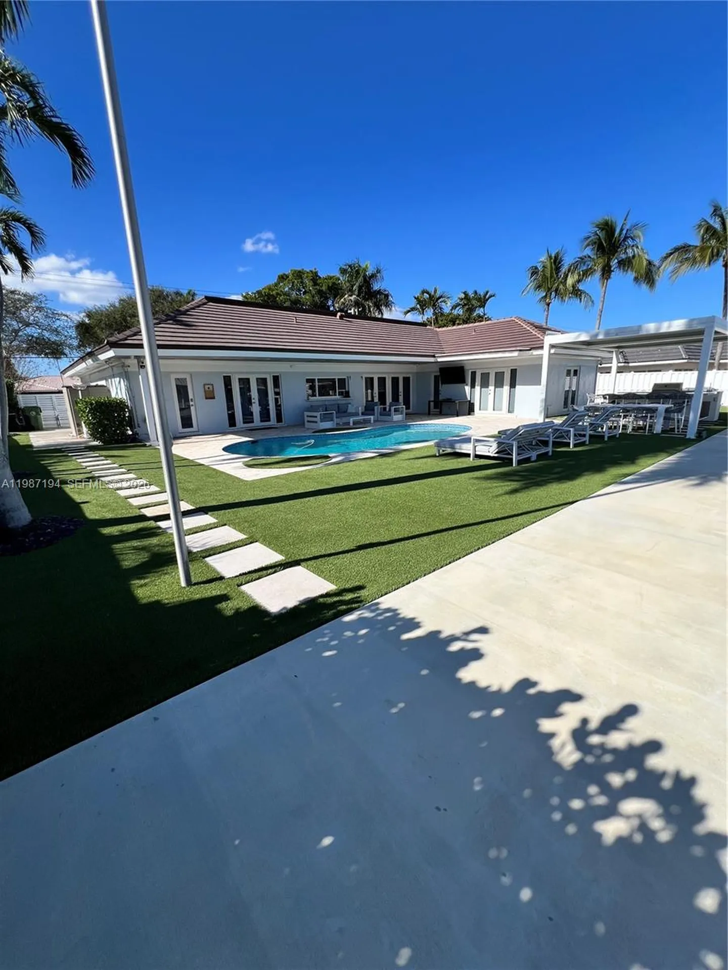 5510 Bayview Drive Fort Lauderdale FL 33308