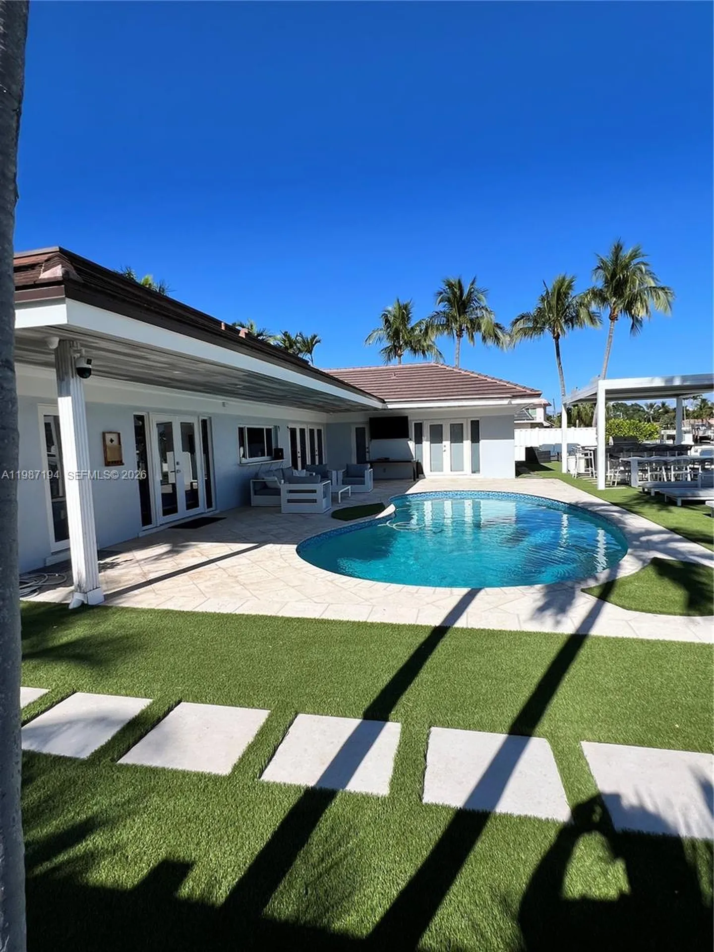 5510 Bayview Drive Fort Lauderdale FL 33308