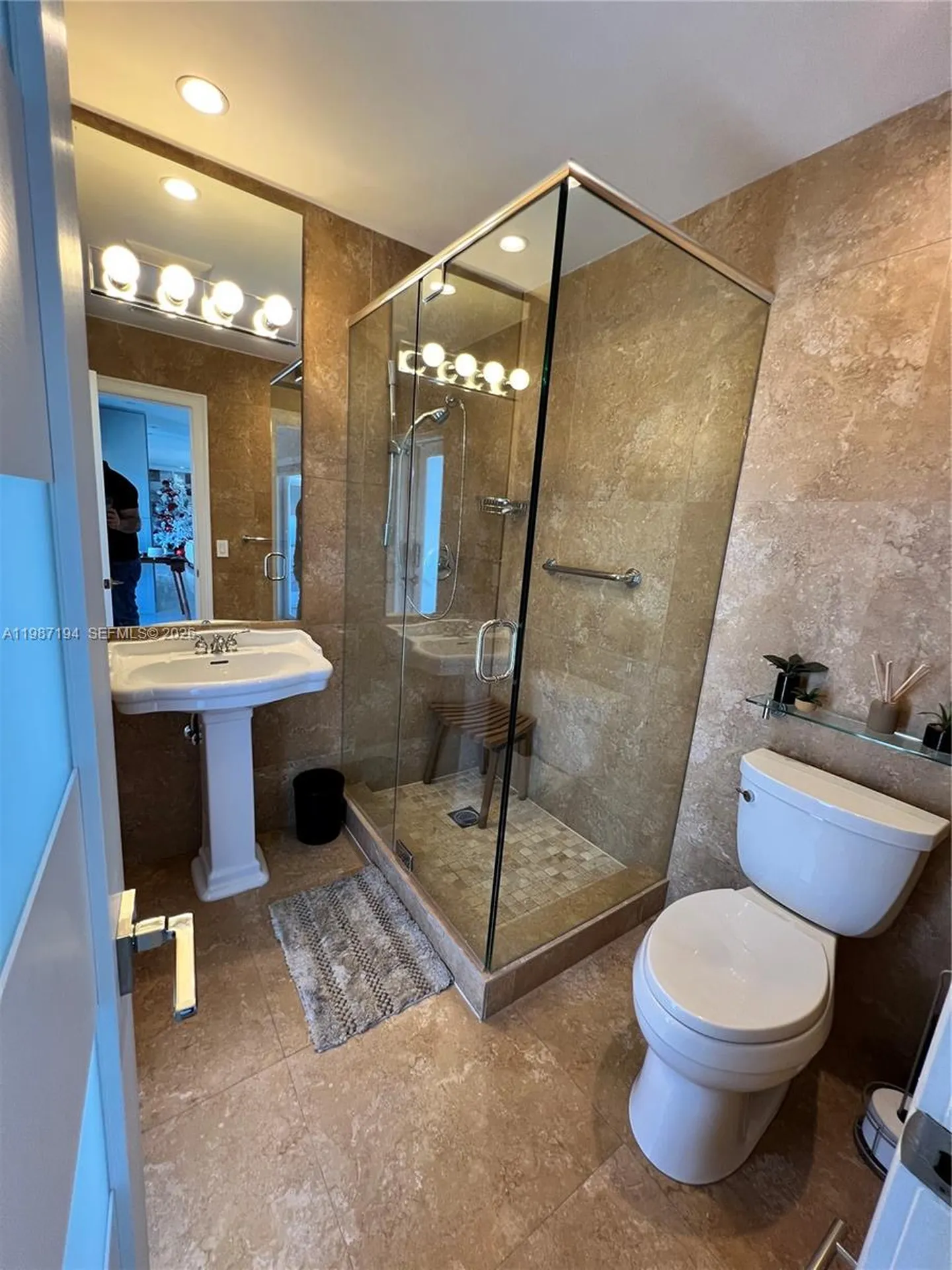 5510 Bayview Drive Fort Lauderdale FL 33308