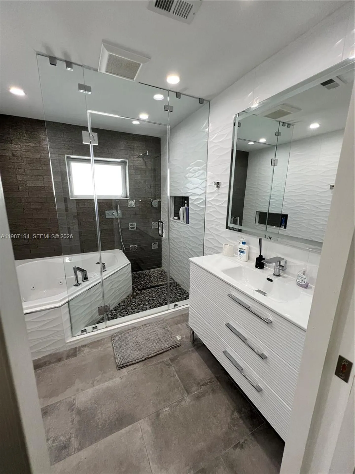 5510 Bayview Drive Fort Lauderdale FL 33308