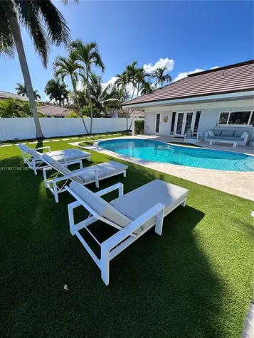 5510 Bayview Drive Fort Lauderdale FL 33308