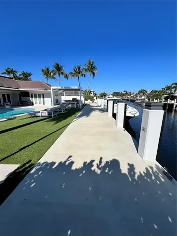 5510 Bayview Drive Fort Lauderdale FL 33308