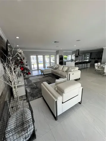 5510 Bayview Drive Fort Lauderdale FL 33308