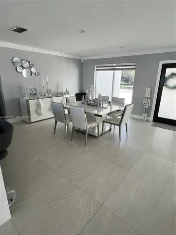 5510 Bayview Drive Fort Lauderdale FL 33308