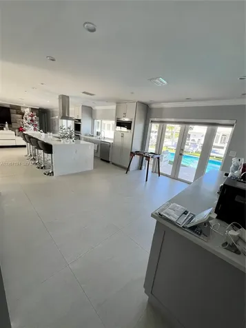 5510 Bayview Drive Fort Lauderdale FL 33308