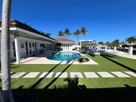 5510 Bayview Drive Fort Lauderdale FL 33308