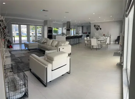 5510 Bayview Drive Fort Lauderdale FL 33308