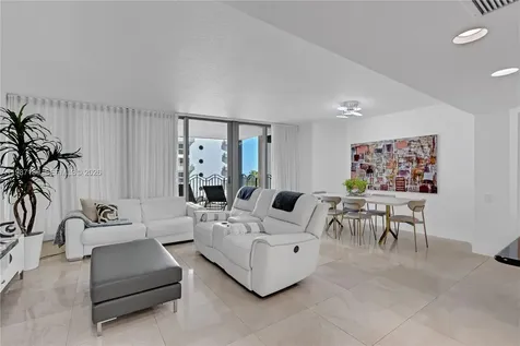 1500 Ocean Drive Miami Beach FL 33139