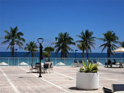 2401 S Ocean Drive Hollywood FL 33019