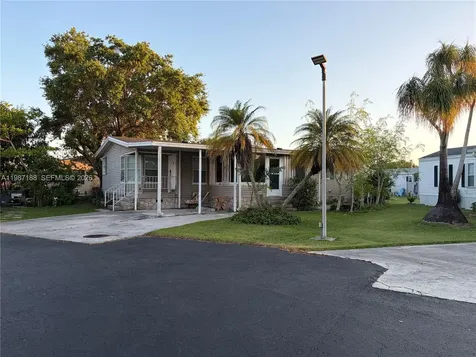 35303 SW 180th Avenue Homestead FL 33034