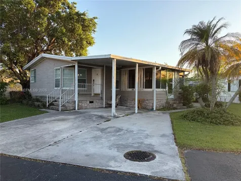 35303 SW 180th Avenue Homestead FL 33034
