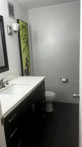 5300 Washington Street Hollywood FL 33021