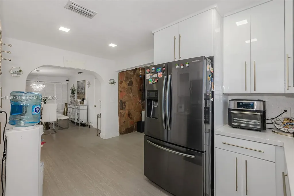 7171 Sheridan Street Hollywood FL 33024