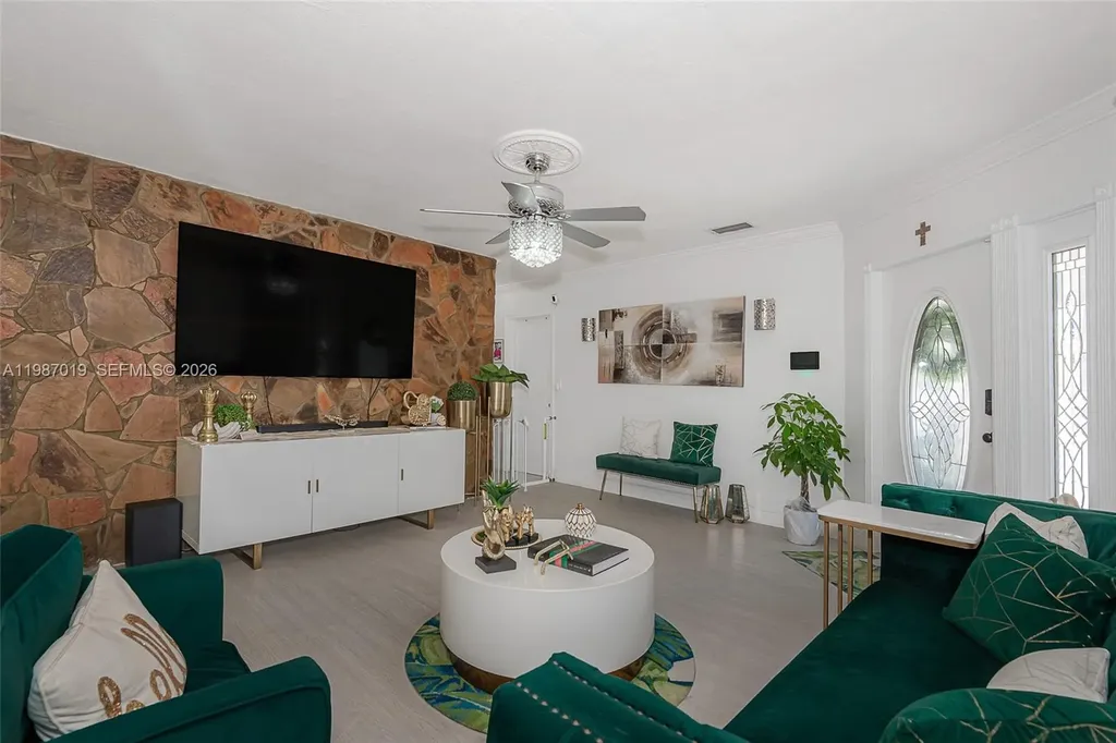 7171 Sheridan Street Hollywood FL 33024