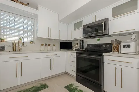 7171 Sheridan Street Hollywood FL 33024